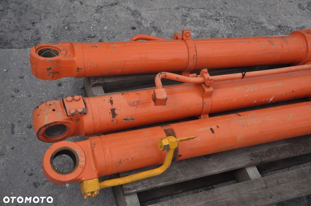Siłownik hydrauliczny Doosan - 2