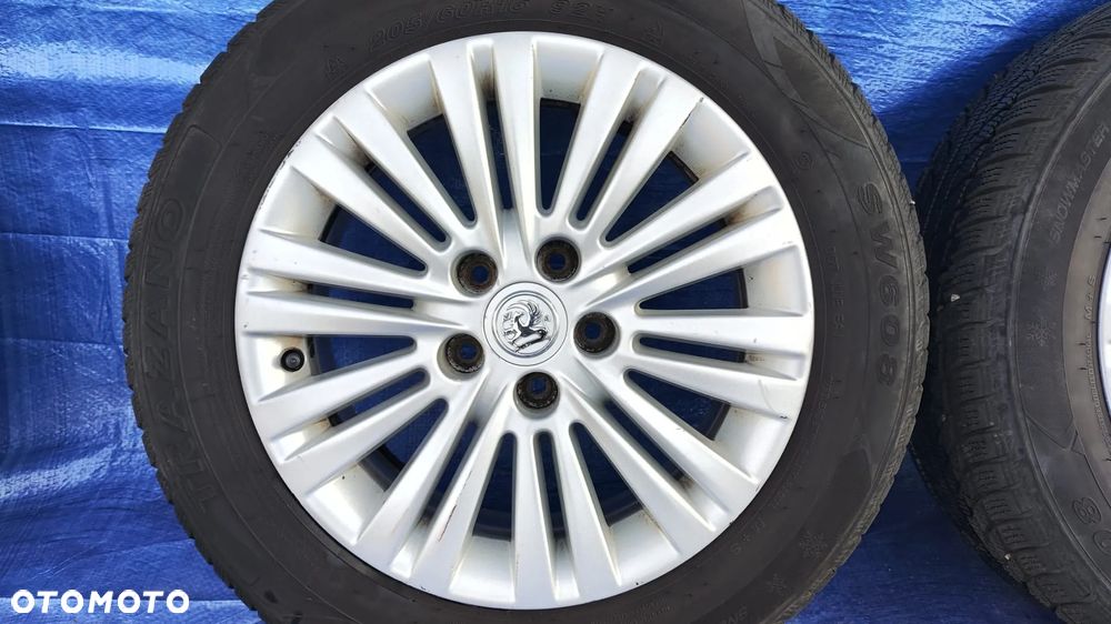 KOŁA ZIMOWE FELGI ALUMINIOWE ALUFELGI ORYGINALNE 6.5" x 16'' ET39 5x110 0P060 ŁADNE OPONY TRAZANO SW608 205/60R16 205/60/16 2023r KOMPLET OPEL ZAFIRA B ASTRA H VECTRA C SIGNUM - 2