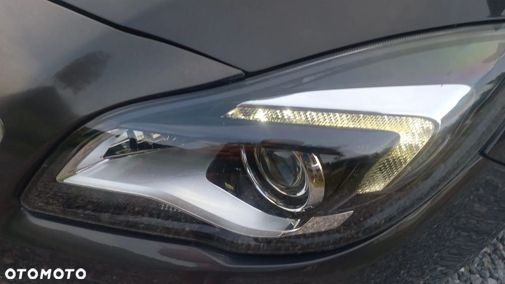 Opel Insignia - 12