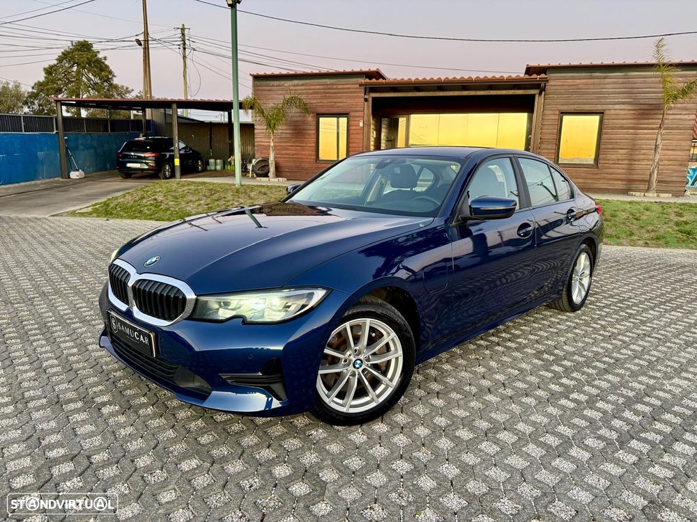 BMW 330 e Auto - 1