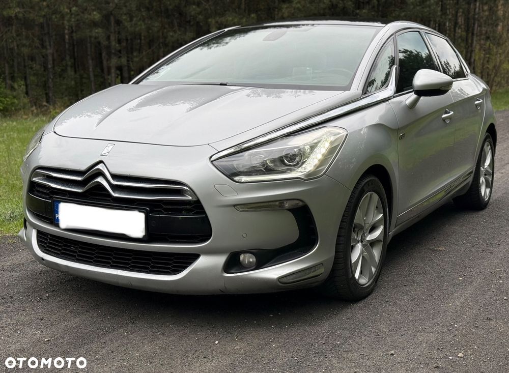 Citroën DS5 2.0 HDi Hybrid4 SoChic MCP - 1