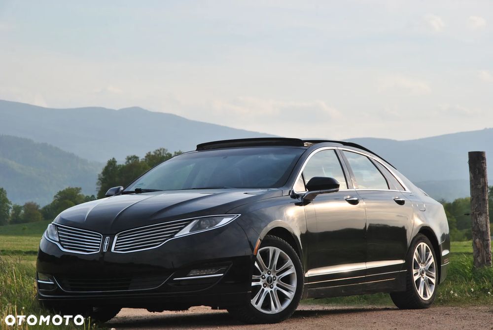 Lincoln MKZ - 25