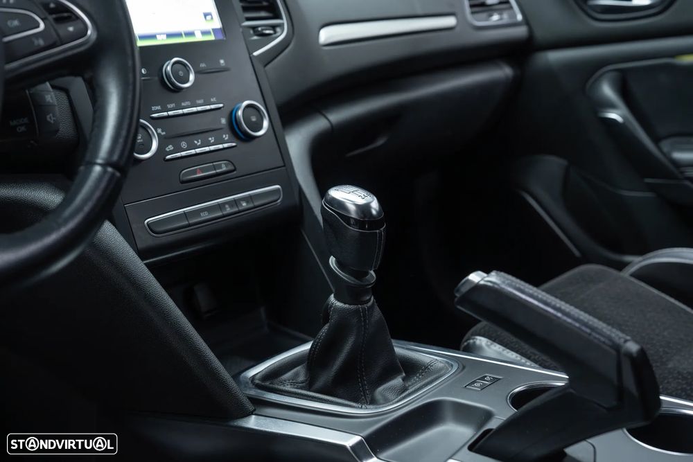 Renault Mégane Sport Tourer 1.5 dCi Zen ECO - 14