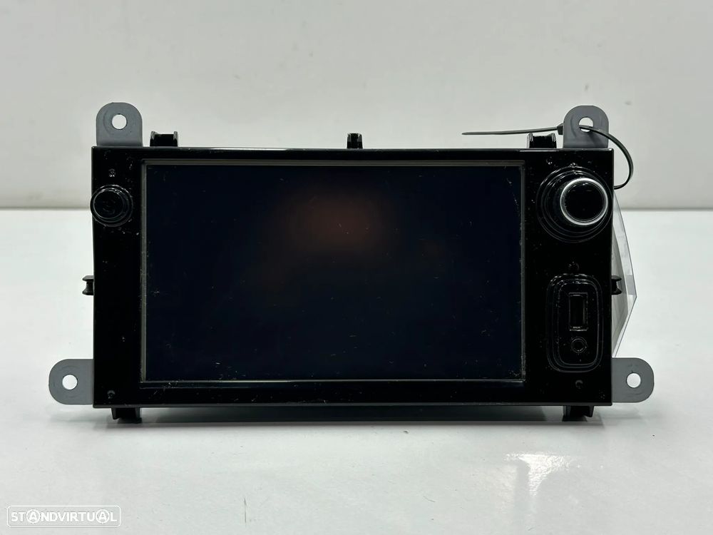 Rádio / Display - Renault Clio IV (2016) - 1