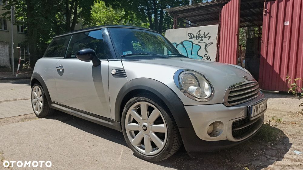 MINI Cooper - 1