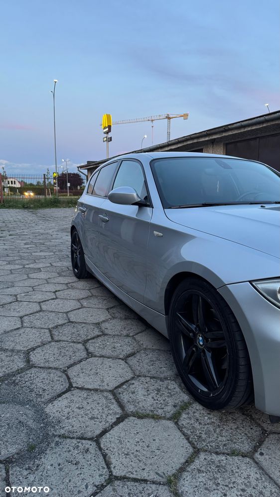 BMW Seria 1 120d - 4