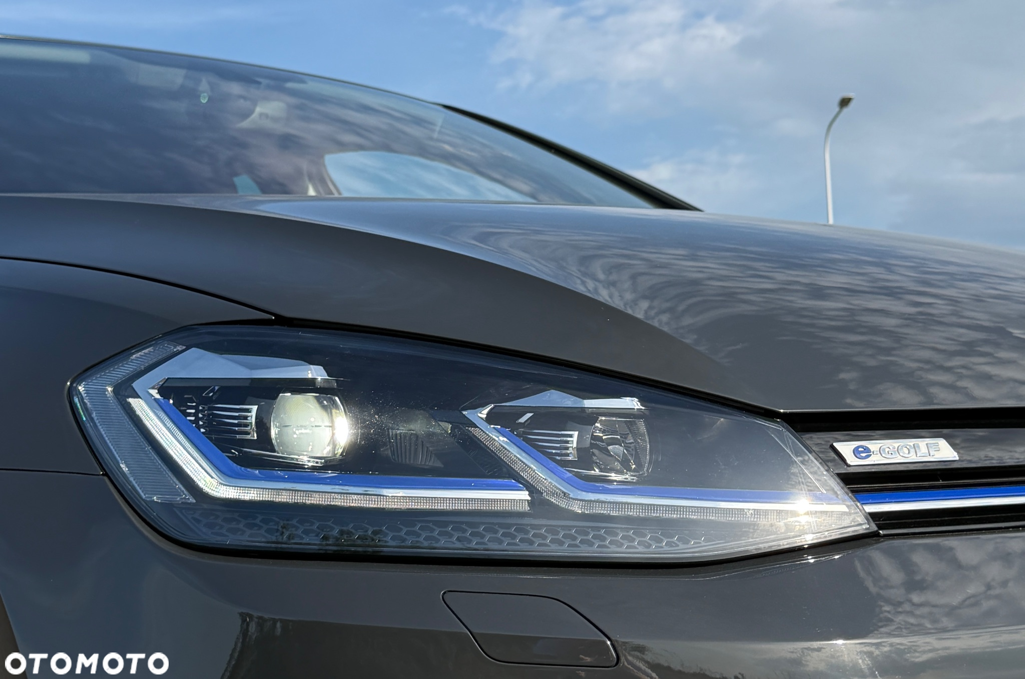 Volkswagen Golf e-Golf - 27