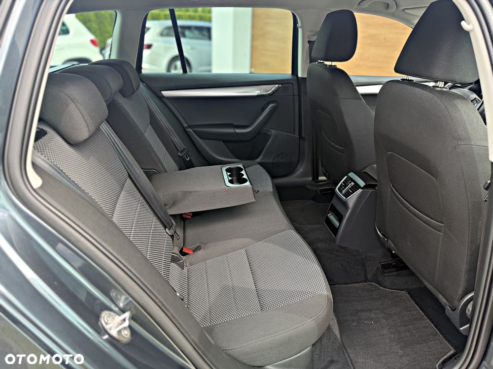 Skoda Octavia 1.6 TDI (Green tec) DSG Ambition - 20