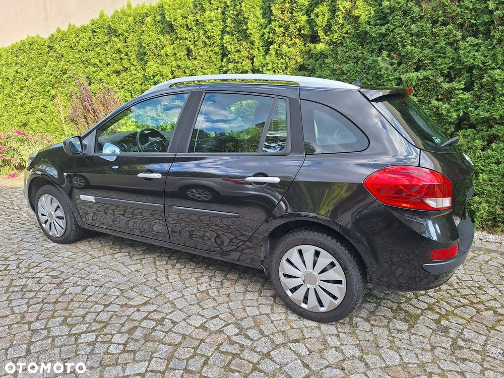Renault Clio 1.2 16V 75 Dynamique - 23