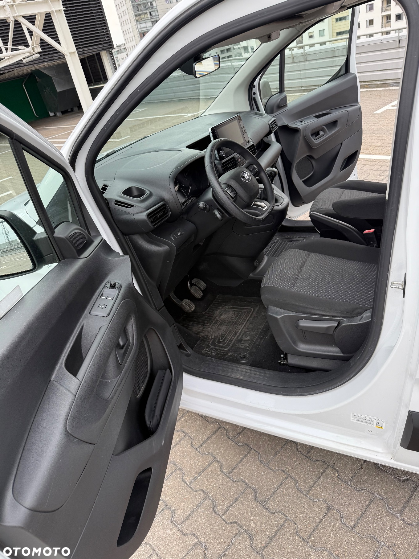 Toyota PROACE CITY - 9