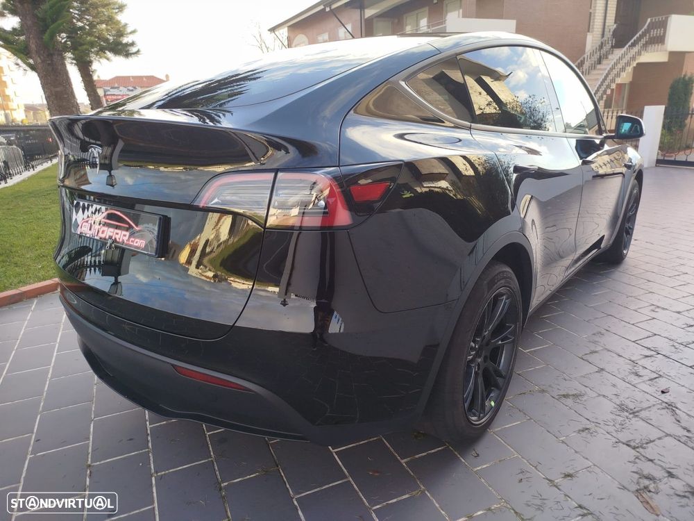 Tesla Model Y Tração Traseira - 38