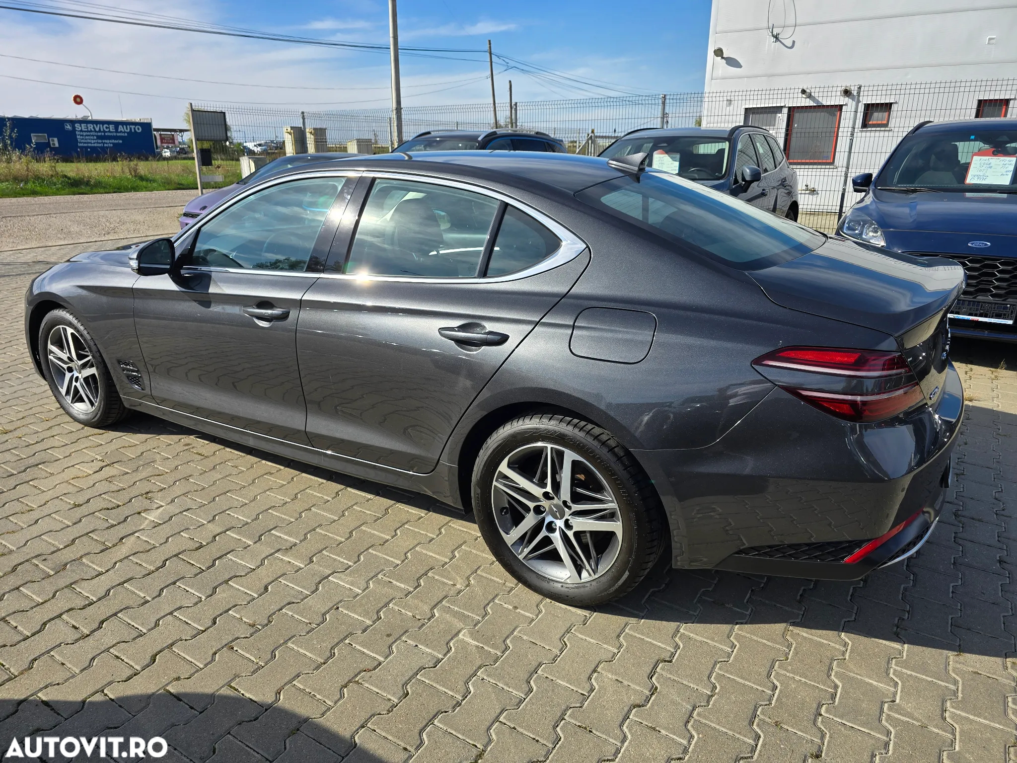 Genesis G70 - 6