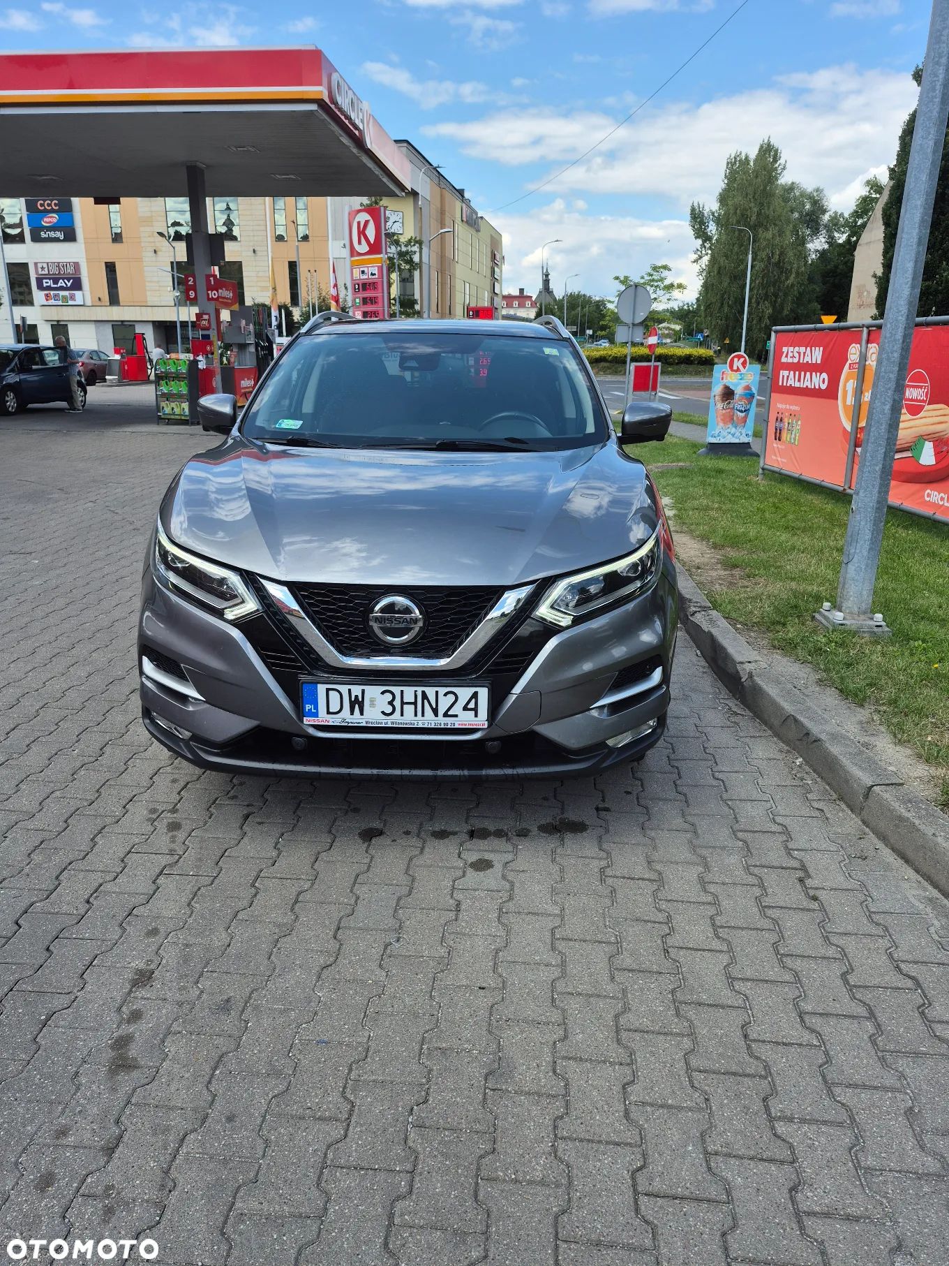 Nissan Qashqai 1.3 DIG-T Tekna - 1