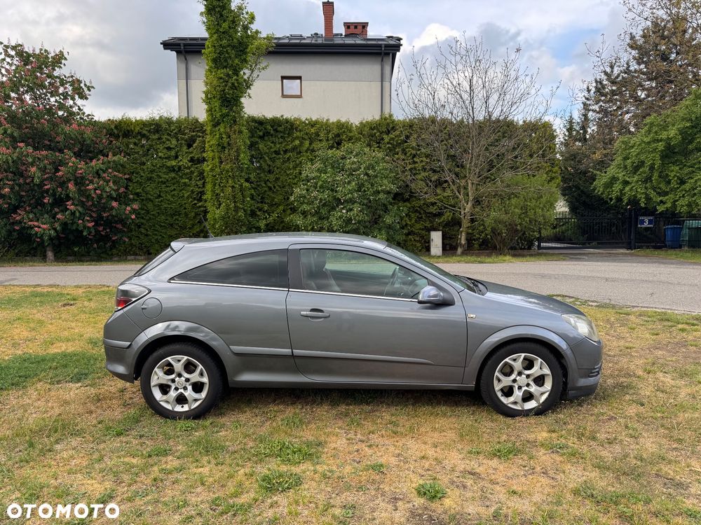 Opel Astra 1.9 CDTI Edition - 3