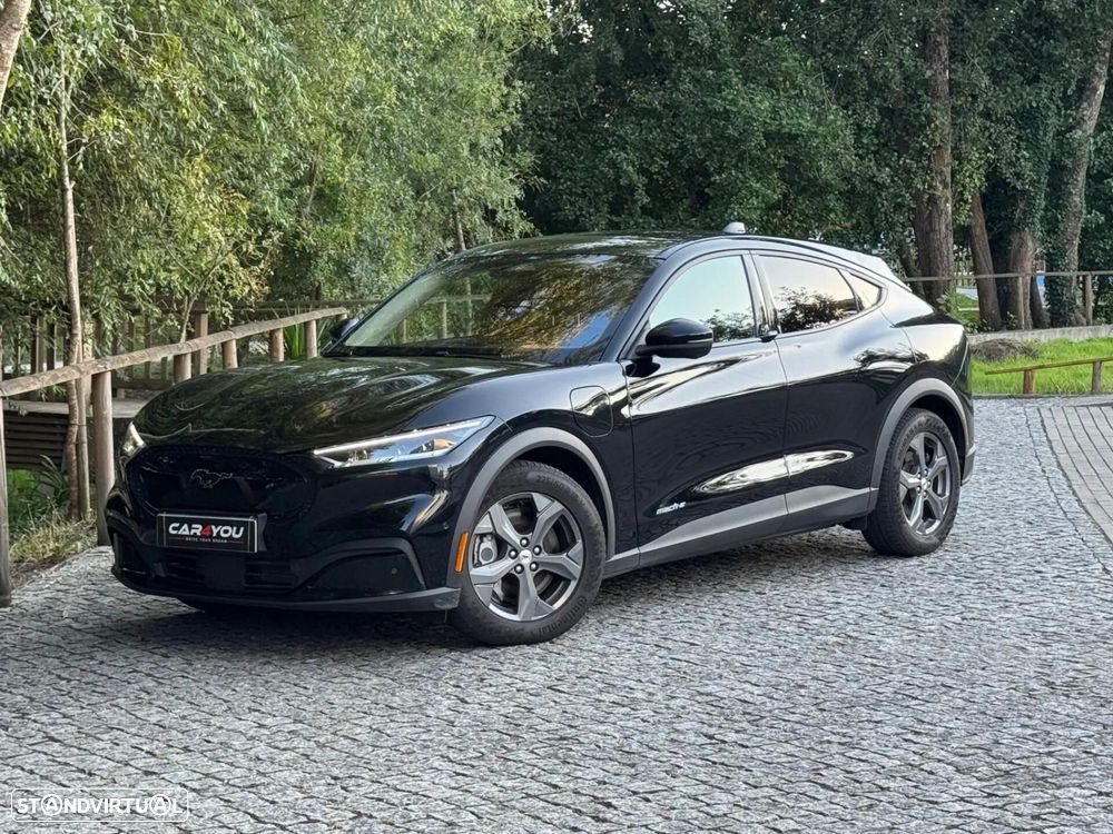 Ford Mustang Mach-E 75.7 kWh Base - 1