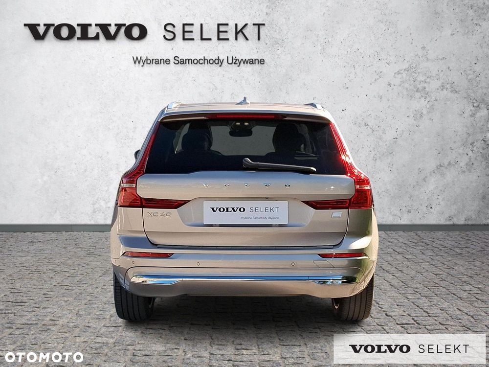 Volvo XC 60 - 4