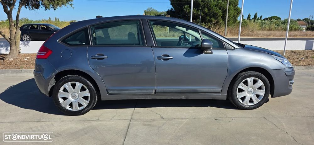 Citroën C4 1.6 HDi Exclusive - 12