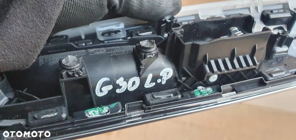 Dekor listwa ozdobna drzwi lewy przód Ambiente BMW 5 G30 G31 3185499 - 11