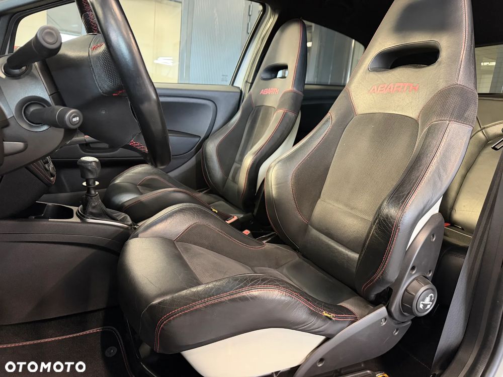 Abarth Grande Punto - 33