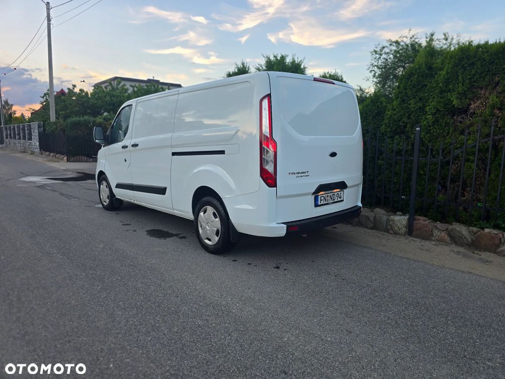 Ford Transit L2H2 VA Autm Limited - 32