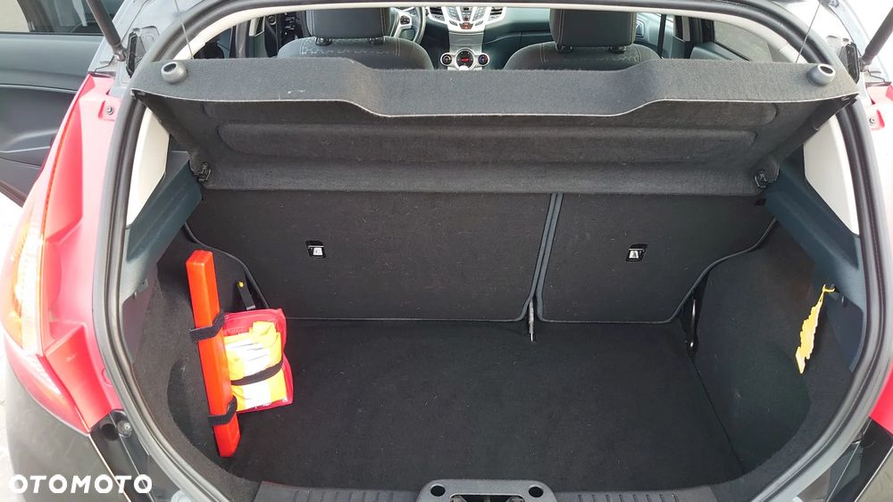 Ford Fiesta 1.4 TDCi Titanium - 15