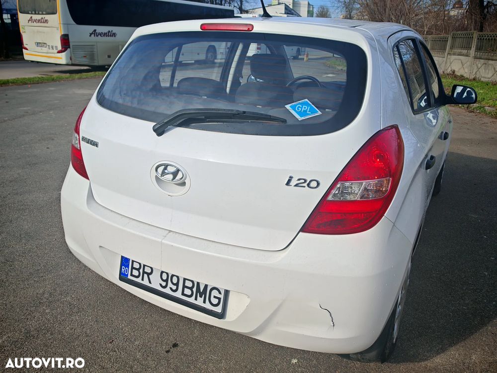 Hyundai i20 1.2 GL Comfort - 4