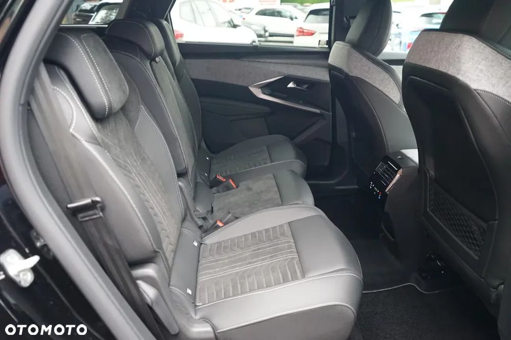 Peugeot 5008 1.2 PureTech mHEV GT Exclusive S&S e-DCS6 - 16