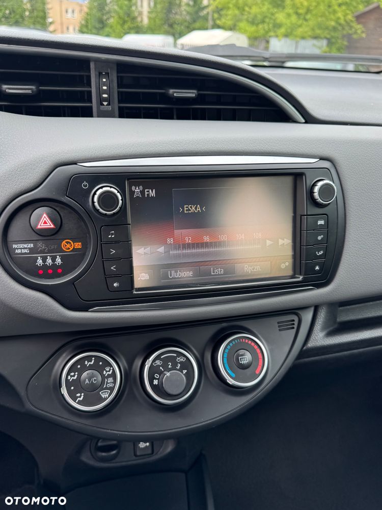 Toyota Yaris 1.33 VVT-i Style - 24