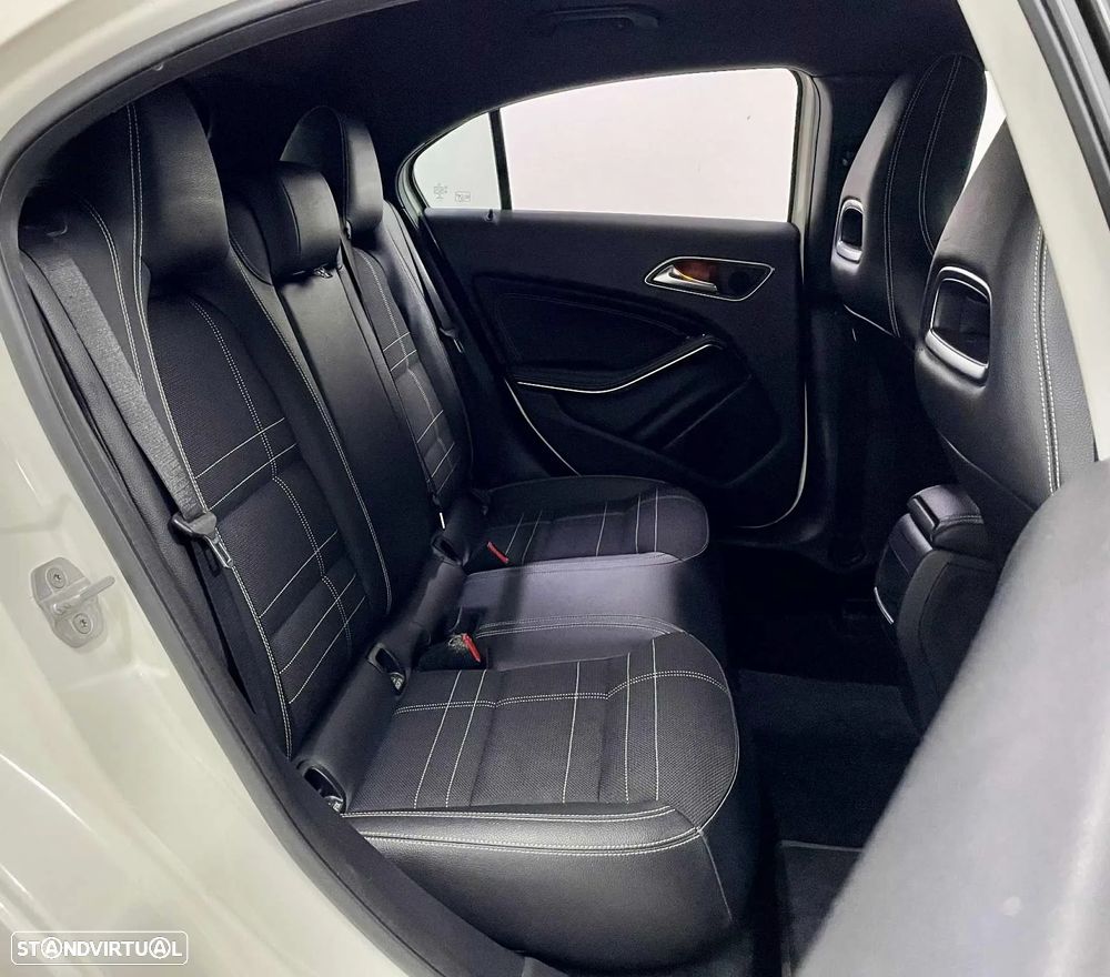 Mercedes-Benz A 180 CDI BE Edition Urban - 23