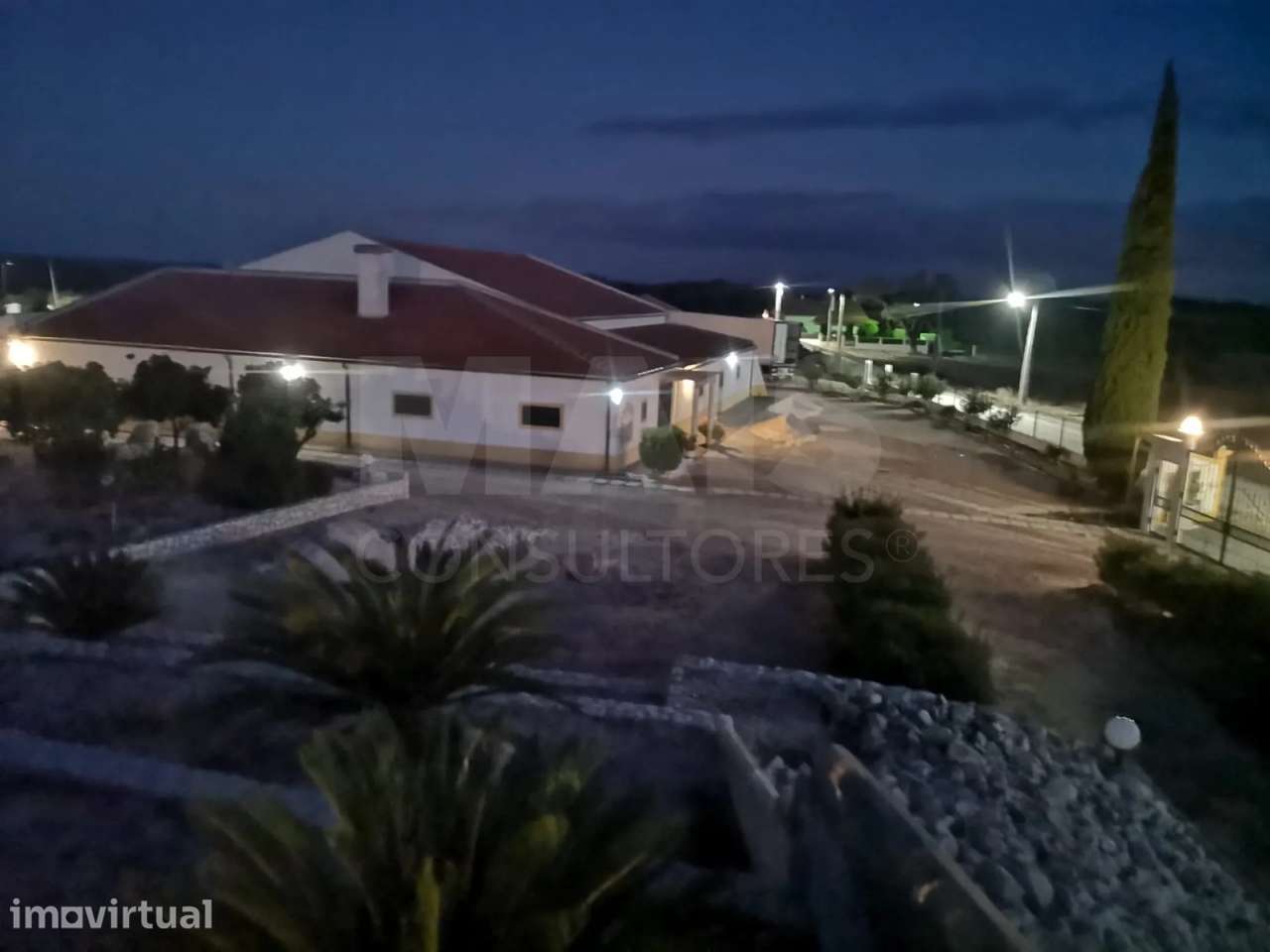 Propriedade com Piscina e Instalações Equestres – Um Refúgio Tranqu... - Grande imagem: 4/50