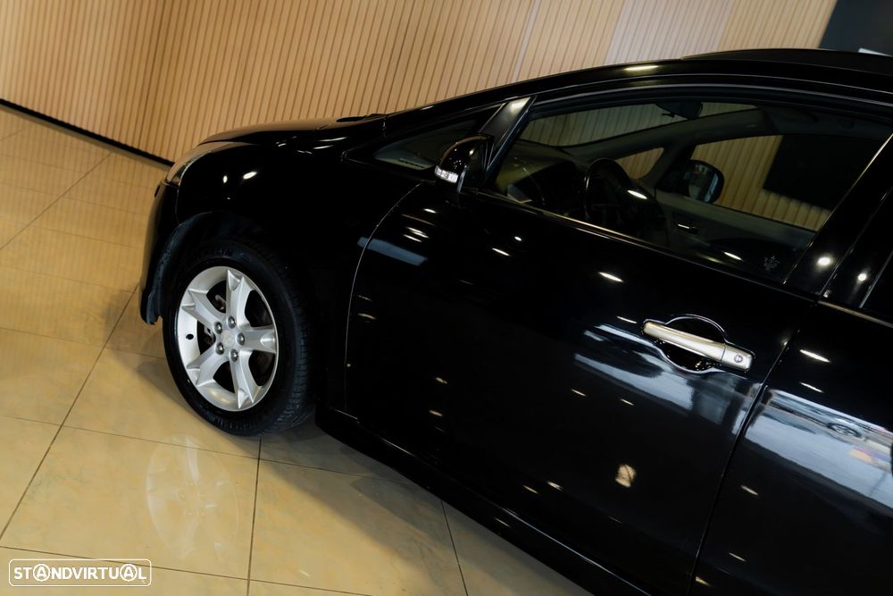 Mitsubishi Grandis 2.0 DI-D Inform - 13