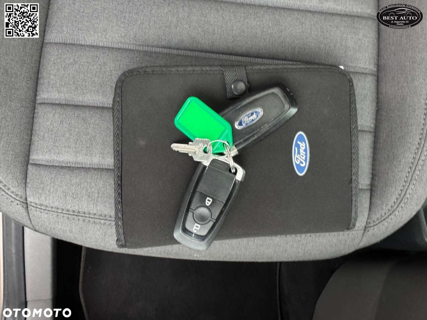 Ford Tourneo Connect Grand - 30