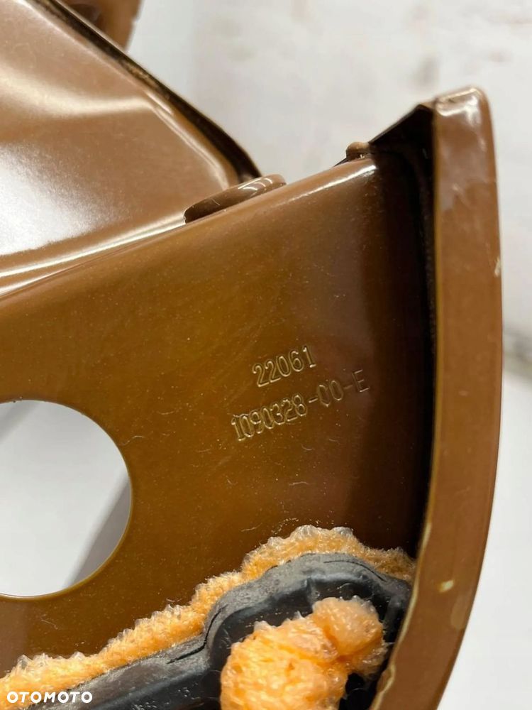 Tesla 3 Próg Lewy Poszycie Progu Lewe 1073673-SC-B - 6