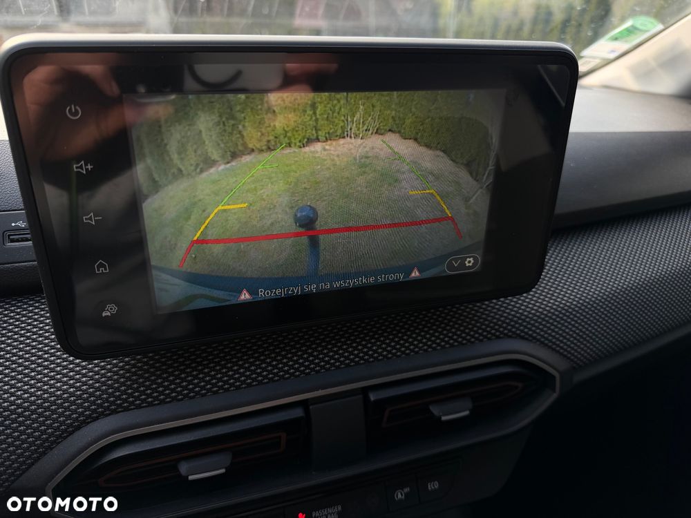 Dacia Sandero Stepway TCe 90 Expression + - 21