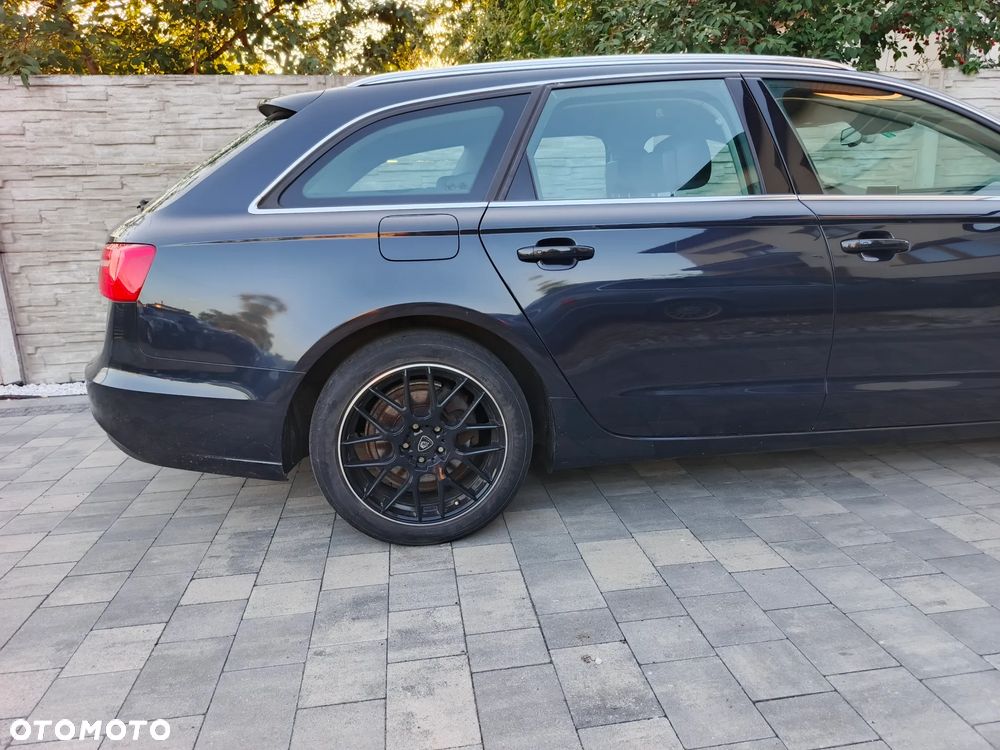 Audi A6 Avant - 32