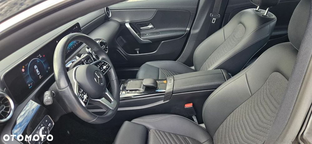 Mercedes-Benz CLA 180 d 8G-DCT Progressive - 15