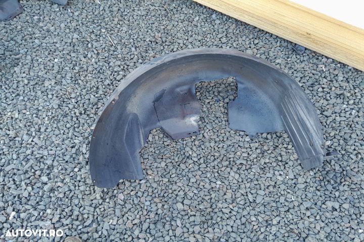 Aparatoare / Carenaj noroi spate dreapta 22816843 22816843 Opel Insig - 1