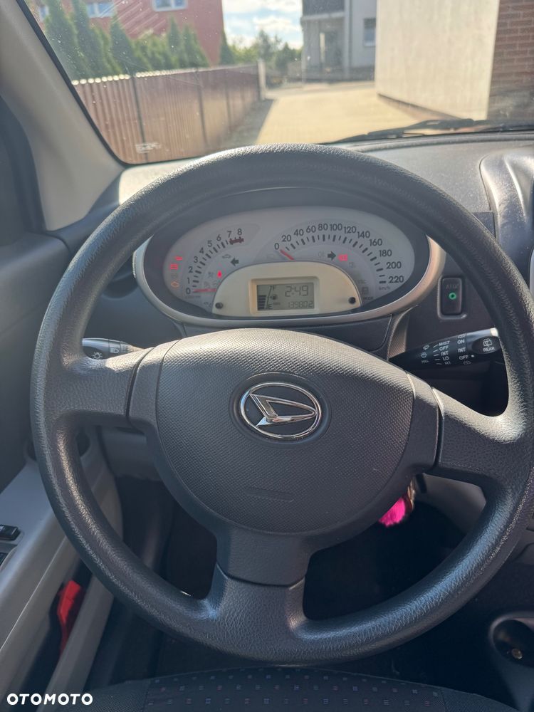 Daihatsu Sirion 1.3 - 7