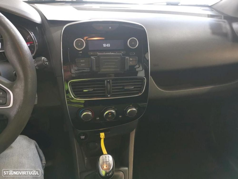 Renault Clio 1.5 dCi Zen - 6