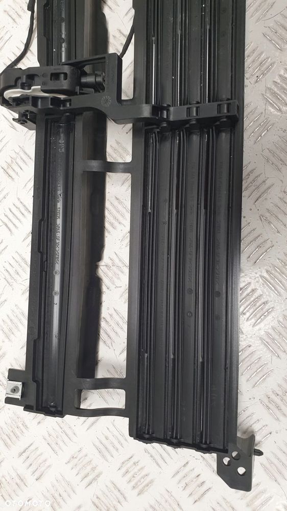 bmw x1 f48 kierownica powietrza wlot żaluzja dolna 733909608 - 11