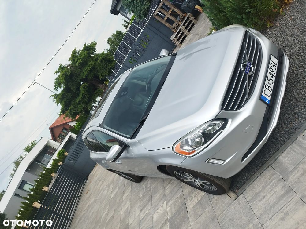 Volvo XC 60 T6 AWD Momentum - 6