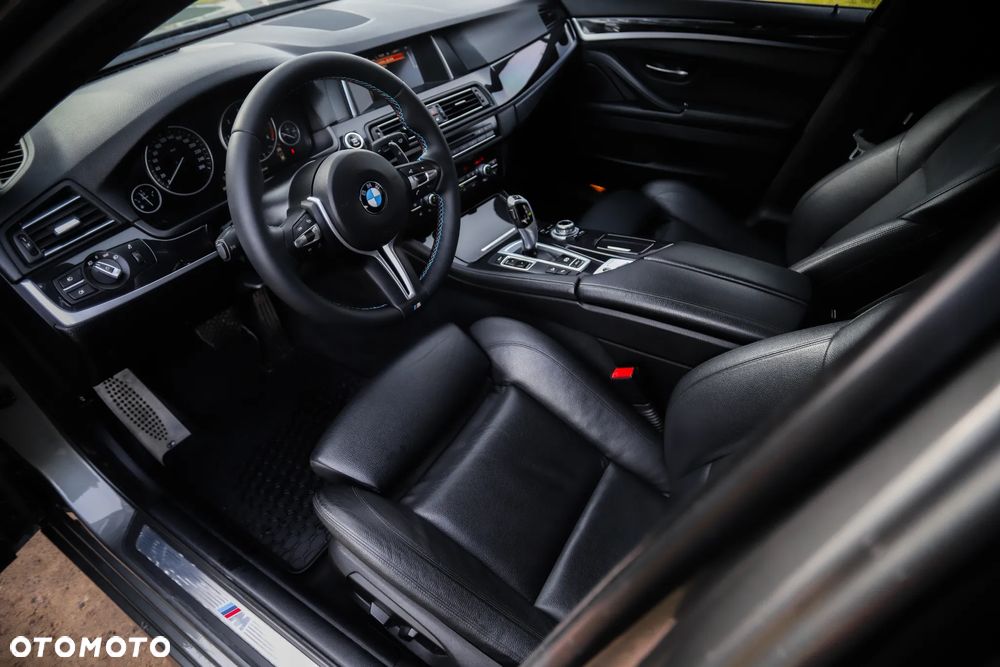 BMW Seria 5 520d xDrive - 5