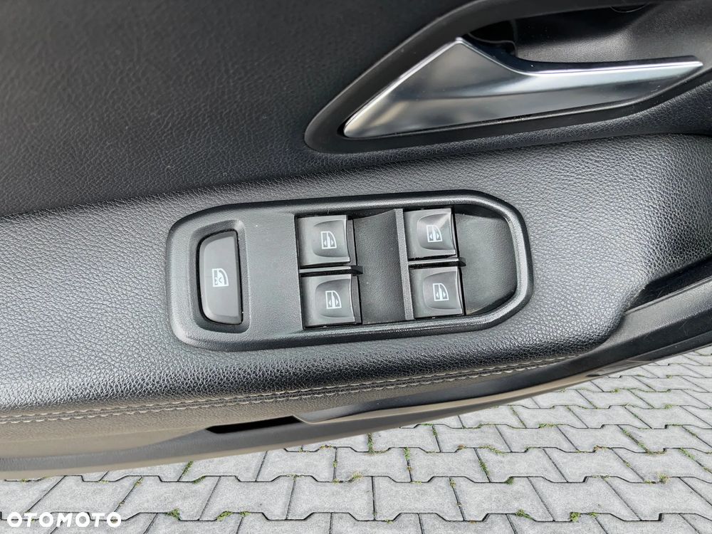Dacia Duster 1.0 TCe Prestige - 19