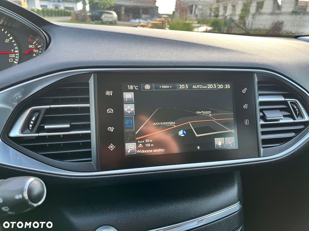 Peugeot 308 1.2 PureTech Active S&S - 21