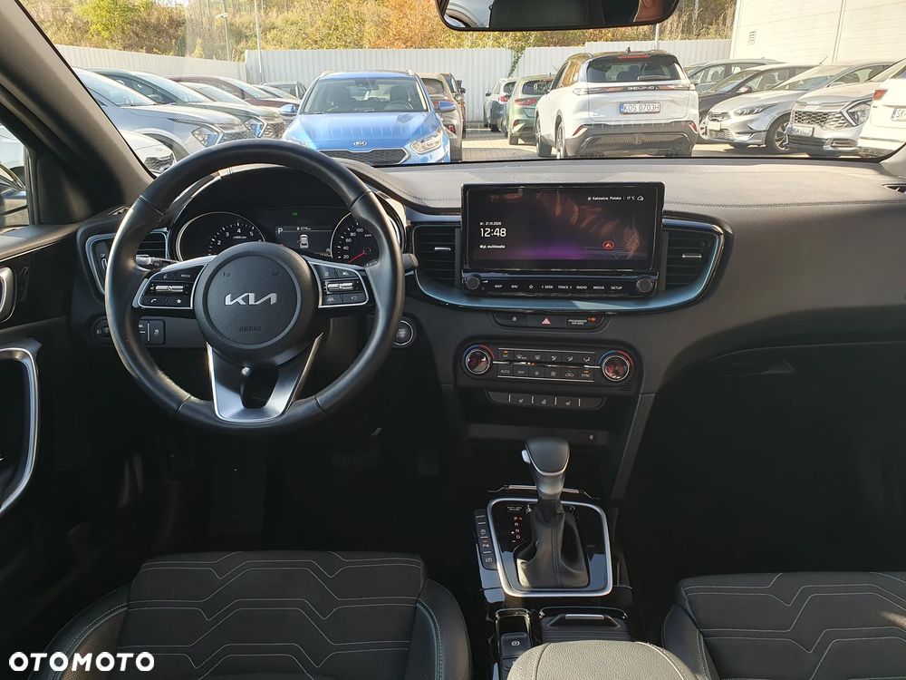 Kia XCeed 1.6 T-GDI Tribute DCT - 24
