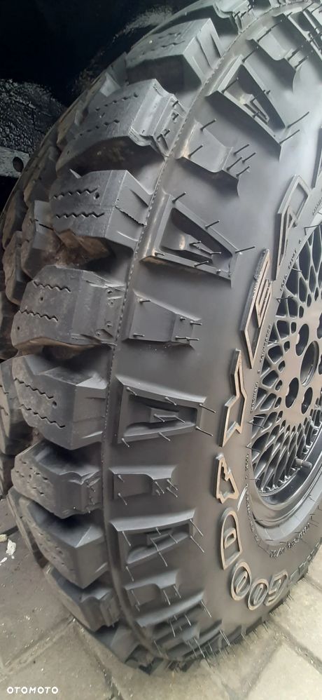 Jeep Cherokee 4.0 Limited - 26