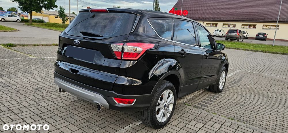 Ford Kuga 1.5 EcoBlue TITANIUM - 3