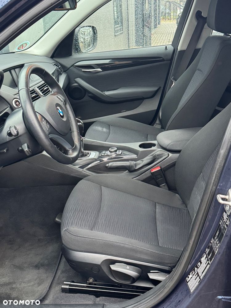BMW X1 xDrive20i - 13