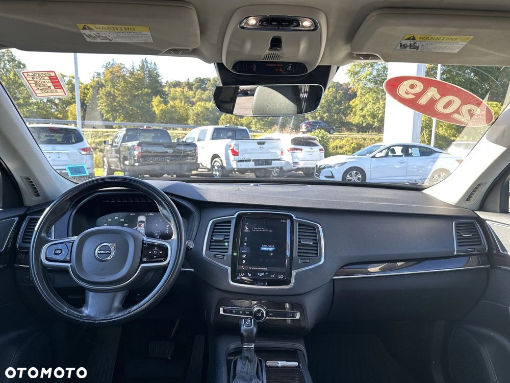 Volvo XC 90 - 12