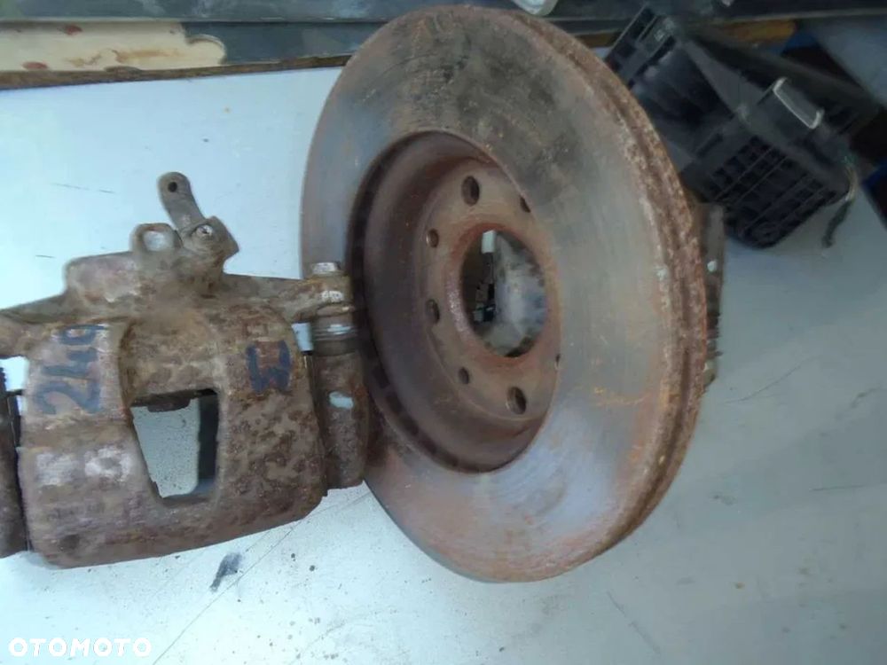 zacisk jarzmo tarcza 240mm wentylowana seicento cc sport palio polonez - 5